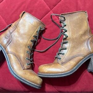 Frye Karen Sz 9 New without box Cognac Brown Combat Lace UP Boots